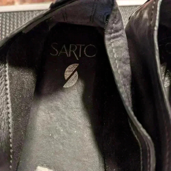 Franco Sarto® A-Ariga loafer Size 8M in Black - Picture 7 of 10